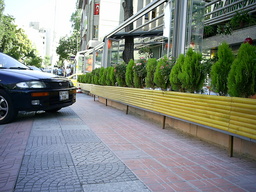 photo of sidewalk on Bestekar Sokağı, 2008.06.24
